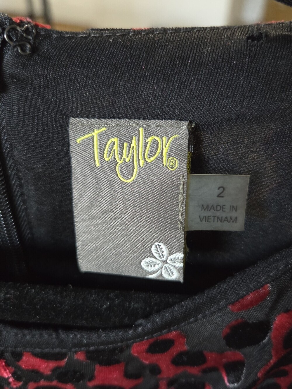 Taylor Ruched Velvet Midi Dress - Picture 3 of 6